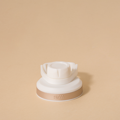 Tampa PACCO Stiff em polipropileno com vedação de silicone para fechamento hermético sem vazamentos. Design arrojado e funcional.