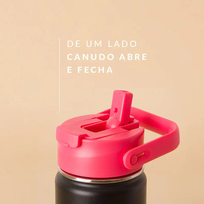 Tampa PACCO Duo com canudo abre e fecha, design prático para hidratação fácil e segura, ideal para transporte vertical.