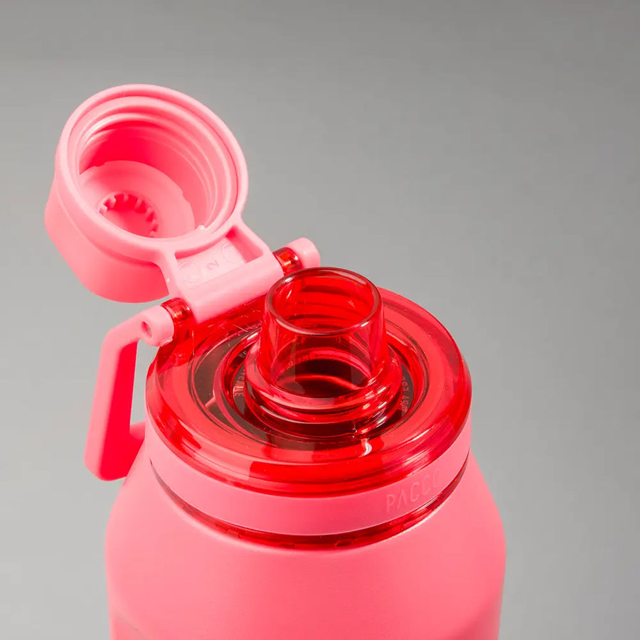 Garrafa Tampa PACCO Flow rosa com design ergonômico, ideal para bebidas quentes ou frias, garantindo praticidade e segurança.