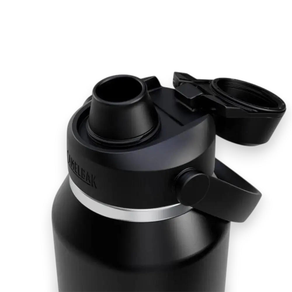 Detalhe da tampa da Garrafa Térmica Thrive Camelbak 1,18L, destacando o design premium para hidratação eficiente.