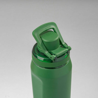 Garrafa Térmica PACCO Vyta 650ml em aço inox verde com design elegante e tampa prática, ideal para conservação térmica.