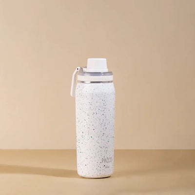 Garrafa Térmica PACCO Vyta 500ml com isolamento a vácuo e design elegante em aço inox 18/10, mantendo bebidas por horas.