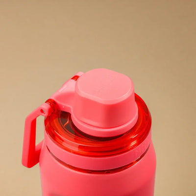 Garrafa Térmica PACCO Vyta 650ml em rosa com tampa segura. Design elegante e desempenho térmico superior.