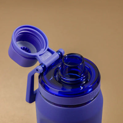 Garrafa Térmica PACCO Vyta 650 ml Trust Blue, com a tampa aberta